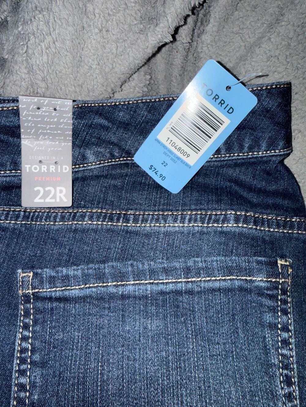TORRID Premium Denim Boyfriend Distressed Jeans Size 20